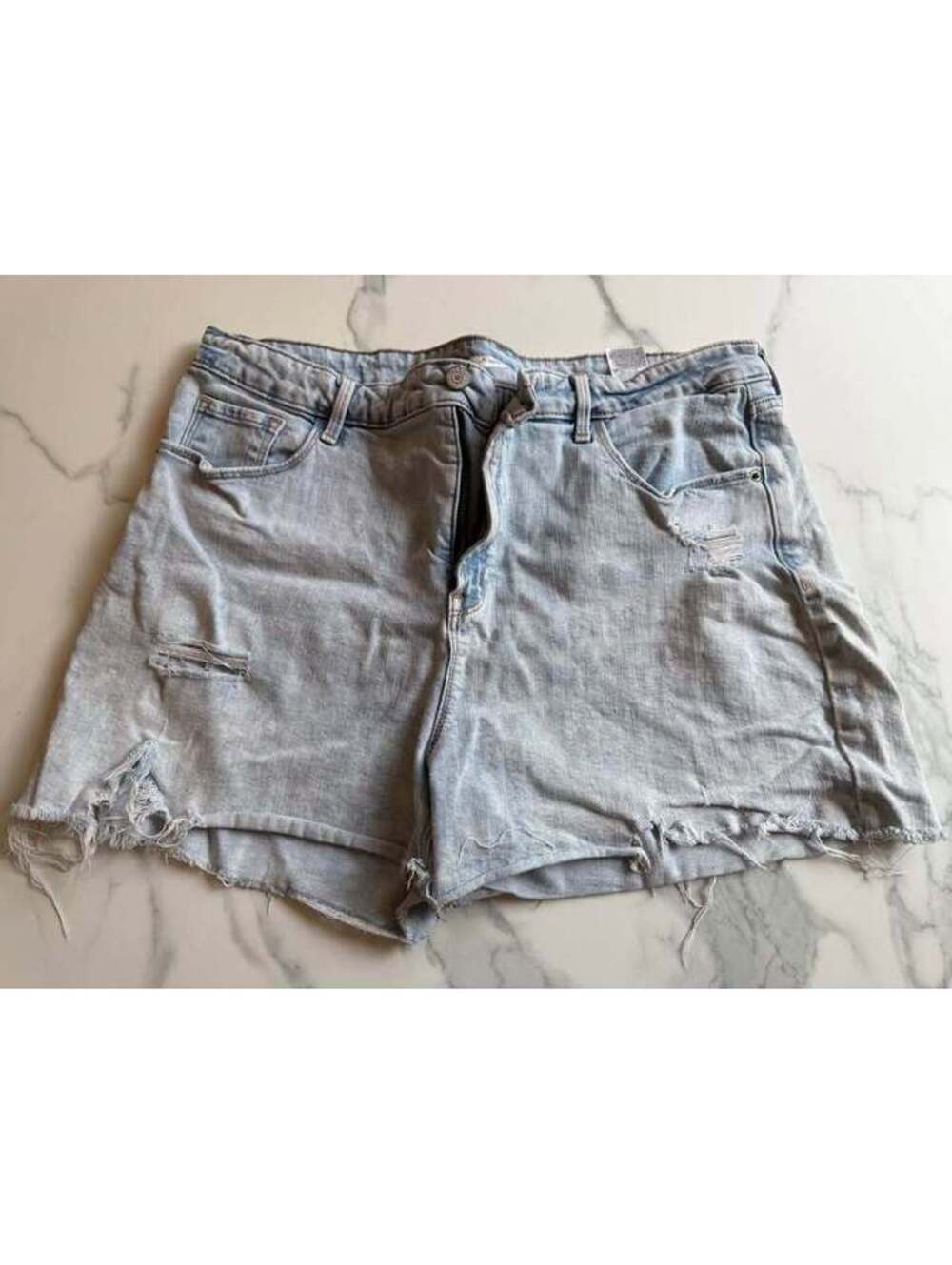 Old Navy Jean shorts size 16